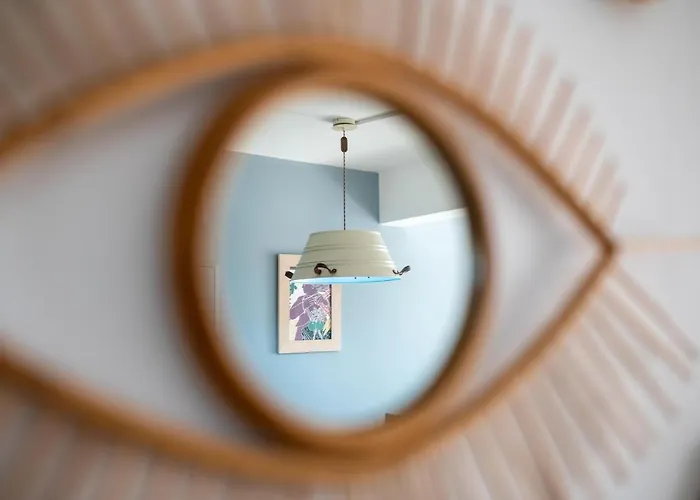 Narcissos 'nissi Beach' C12