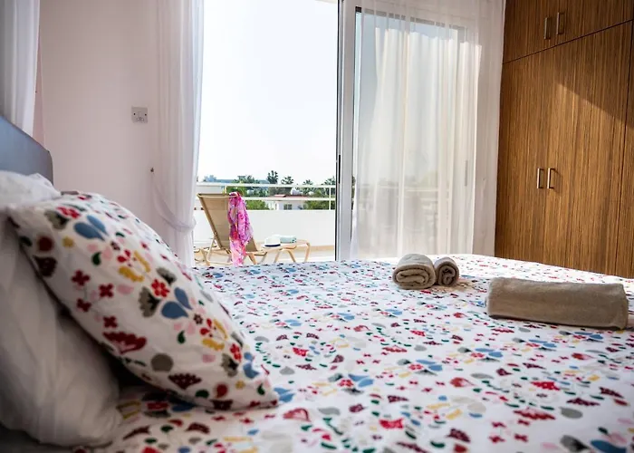 Narcissos 'nissi Beach' C12 Lejlighed