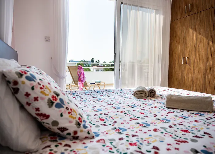 Narcissos 'nissi Beach' C12 Lejlighed