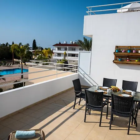 Appartement Narcissos 'nissi Beach' C12 *