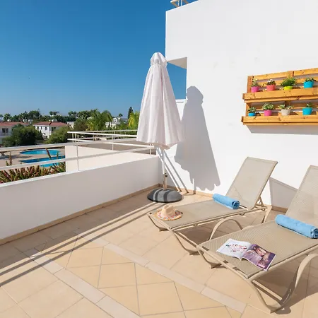 Appartement Narcissos 'nissi Beach' C12 *
