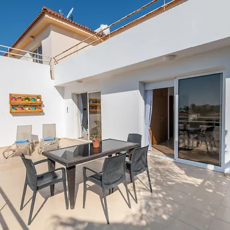 Appartement Narcissos 'nissi Beach' C12