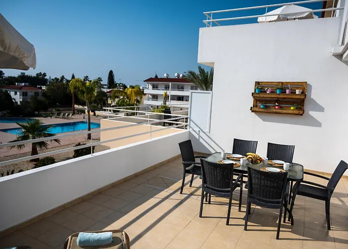 Διαμέρισμα Narcissos 'nissi Beach' C12 *